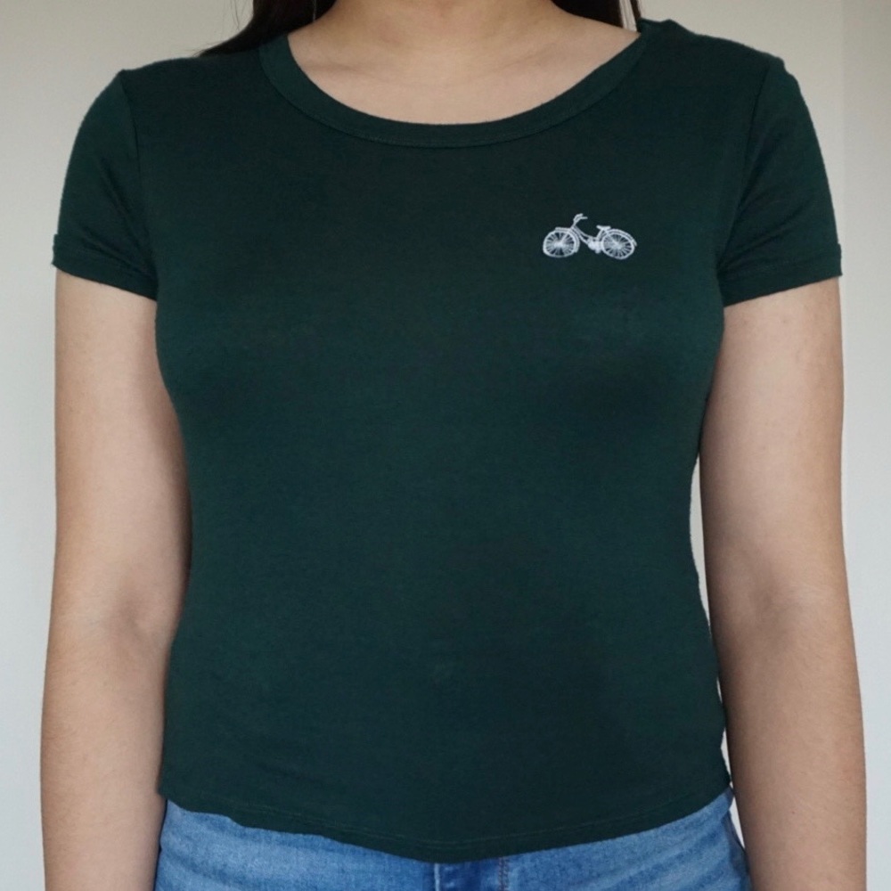 Wet Seal Green Short Sleeve Tee